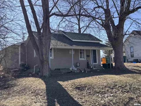 531 W Orchard Dr, Macomb, IL 61455 photo 6