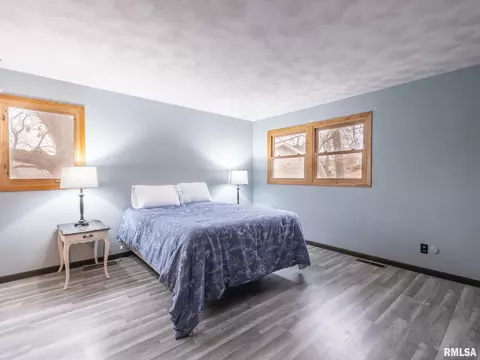 Bedroom - 9435 W Buckingham Ct, Mapleton, IL 61547 photo 1 of 7