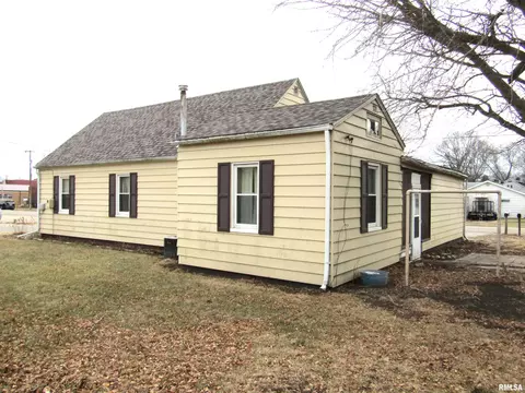 115 E Jefferson St, Cuba, IL 61427 photo 6