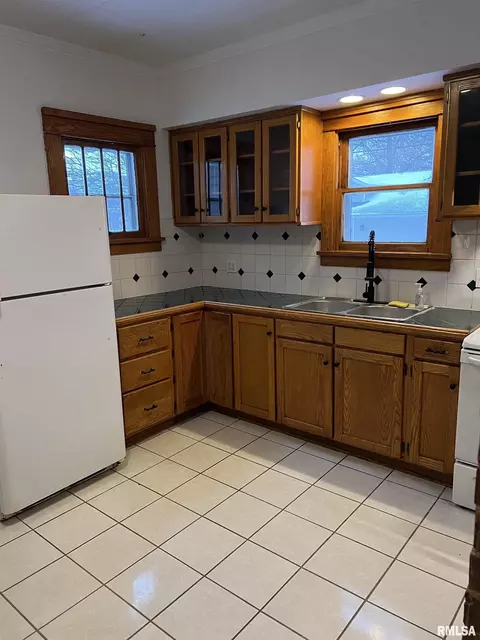 Kitchen - 131 E Broadway St, Ipava, IL 61441 photo 1 of 4