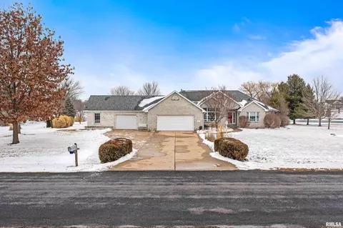 9903 W Bridgeport Way, Hanna City, IL 61536
