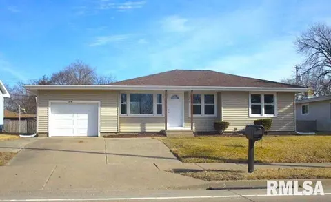 2716 N Sterling Ave, Peoria, IL 61604