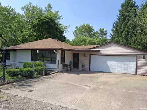 300 E 4th St, Saint David, IL 61563 photo 41