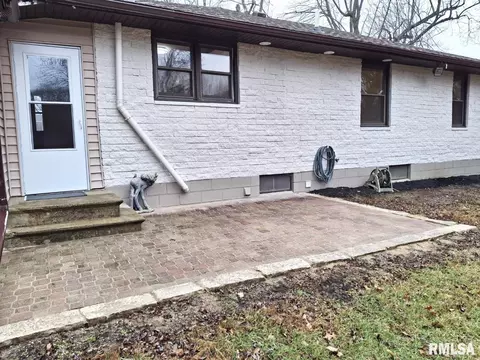 300 E 4th St, Saint David, IL 61563 photo 45