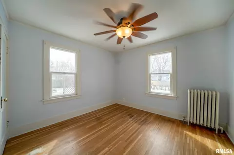 612 E Adams St, Morton, IL 61550 photo 21
