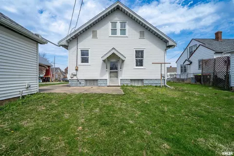 612 E Adams St, Morton, IL 61550 photo 32