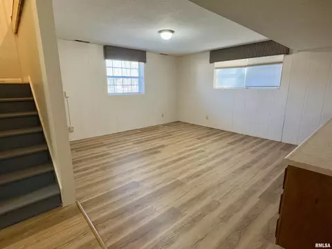 Living - 5 Indian Trail Rd, Macomb, IL 61455 photo 8 of 8