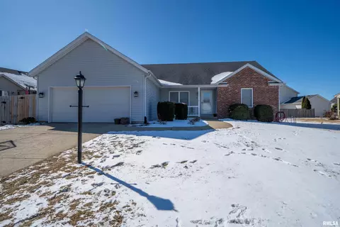 10711 N Fieldgrove Dr, Dunlap, IL 61525