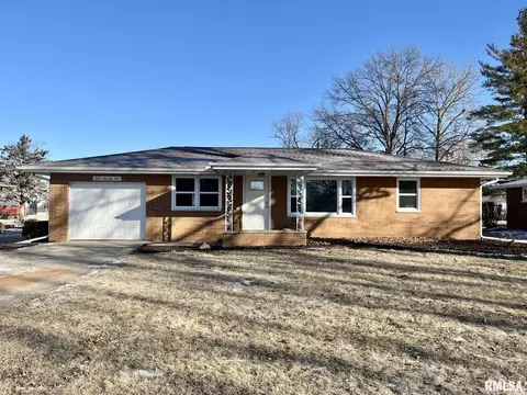 371 E Fernwood St, Morton, IL 61550