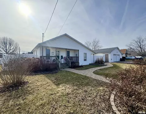 Other - 838 Custer Pl, Canton, IL 61520 photo 12 of 13