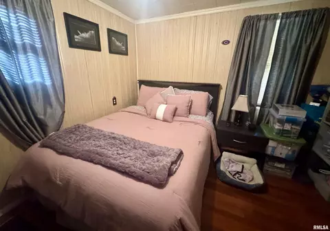Bedroom - 838 Custer Pl, Canton, IL 61520 photo 1 of 3