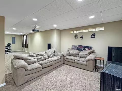 808 Simon St, Washington, IL 61571 photo 34