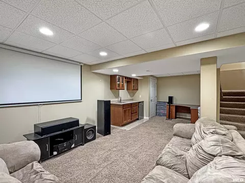 808 Simon St, Washington, IL 61571 photo 32