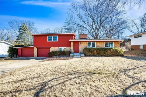 5416 N Stephen Dr, Peoria, IL 61614