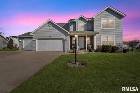 1506 Longhorn Dr, Metamora, IL 61548