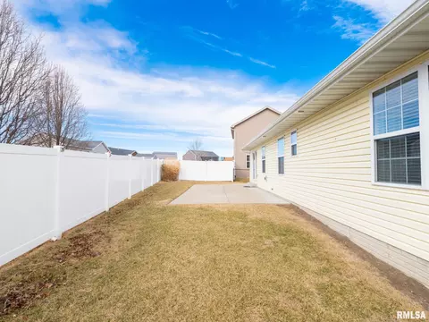 912 Devonshire Rd, Washington, IL 61571 photo 56