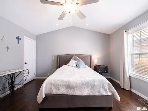 912 Devonshire Rd, Washington, IL 61571 photo 32
