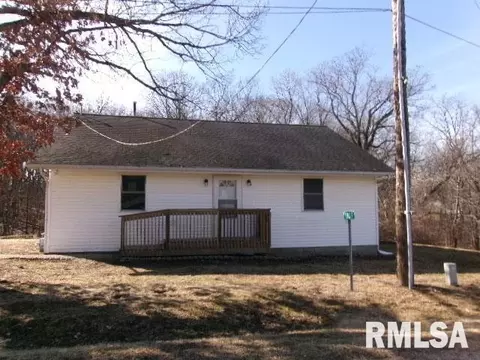 1309 N Woodland Ln, Metamora, IL 61548