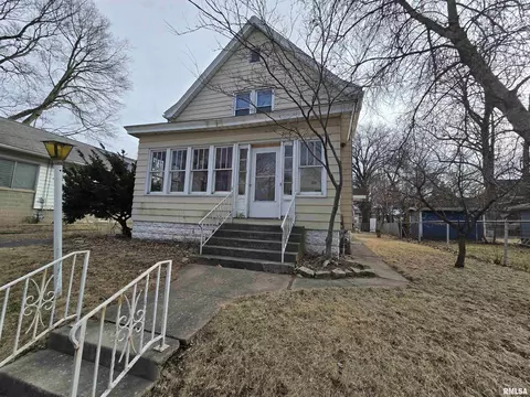210 W Republic St, Peoria, IL 61604