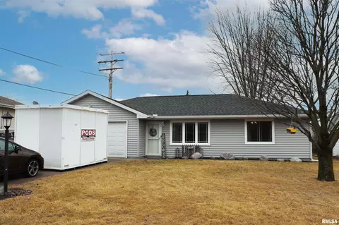 1237 S Apache Ln, Peoria, IL 61607