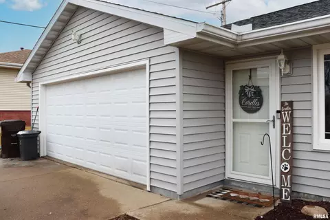 Other - 1237 S Apache Ln, Peoria, IL 61607 photo 2 of 15