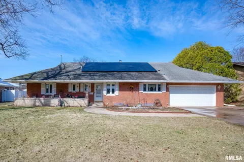 3401 N Bigelow St, Peoria, IL 61604