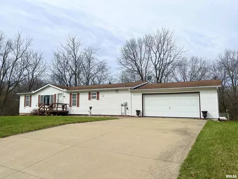 1464 Chevy Chase Dr, Varna, IL 61375