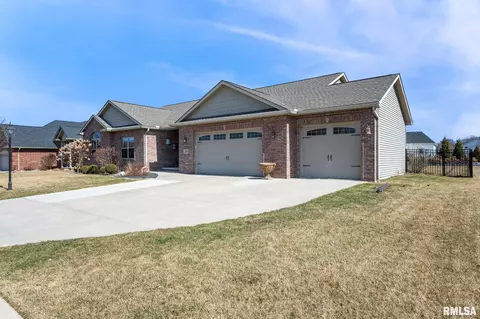 213 Shadow Crk, Washington, IL 61571 photo 39