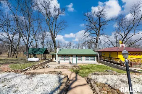 6192 E Tarters Ferry Rd, Ipava, IL 61441 photo 1
