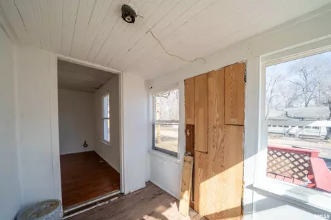 122 State St, Pekin, IL 61554 photo 6