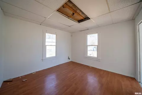 122 State St, Pekin, IL 61554 photo 9