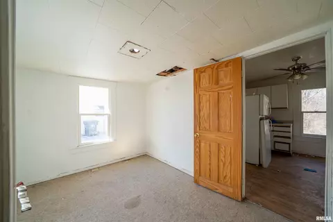 122 State St, Pekin, IL 61554 photo 18