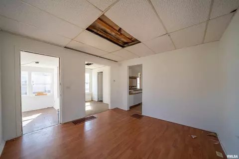 122 State St, Pekin, IL 61554 photo 11