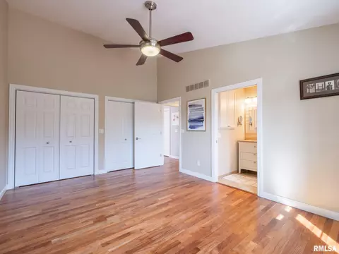 Bedroom - 1302 Mitchell St, Washington, IL 61571 photo 1 of 9