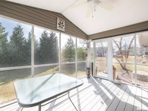 Exterior - 1302 Mitchell St, Washington, IL 61571 photo 14 of 15
