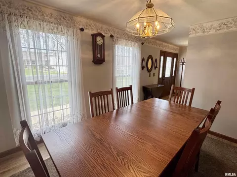 Other - 536 Meadow Dr, Macomb, IL 61455 photo 3 of 17
