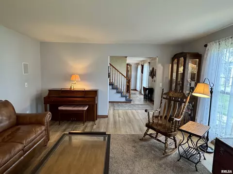 Other - 536 Meadow Dr, Macomb, IL 61455 photo 2 of 17