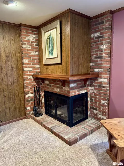 Other - 536 Meadow Dr, Macomb, IL 61455 photo 8 of 17