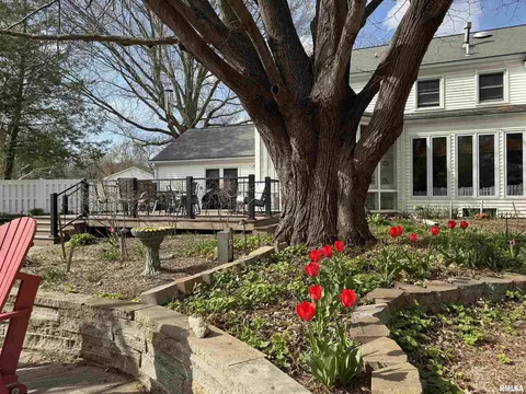 Exterior - 536 Meadow Dr, Macomb, IL 61455 photo 15 of 15