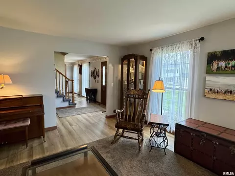 Other - 536 Meadow Dr, Macomb, IL 61455 photo 1 of 17
