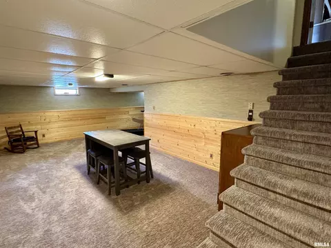 Other - 536 Meadow Dr, Macomb, IL 61455 photo 11 of 17