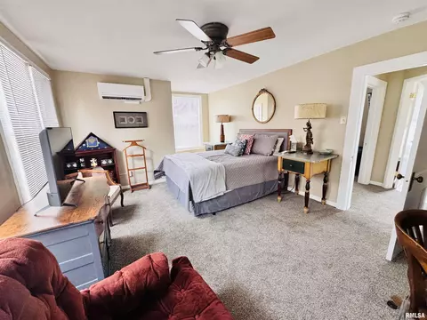 830 S Lafayette St, Macomb, IL 61455 photo 20