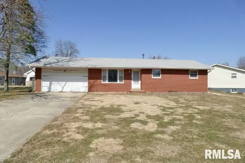 4925 W Jennifer Ln, Peoria, IL 61607