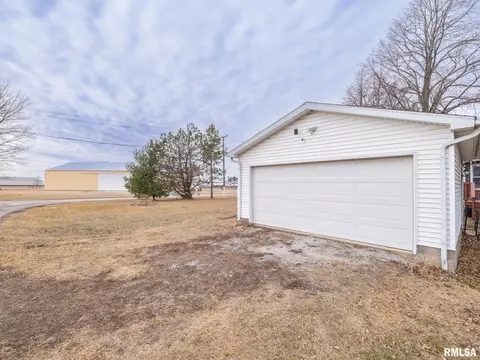 Other - 103 W Washington St, Benson, IL 61516 photo 16 of 19