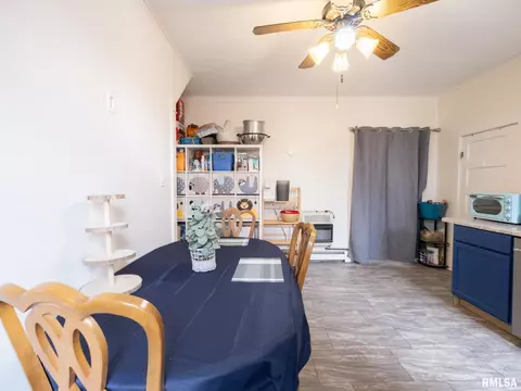 Dining - 103 W Washington St, Benson, IL 61516 photo 2 of 4