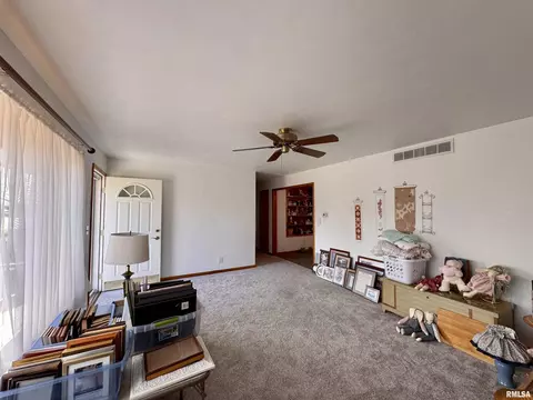 Living - 1218 Rebecca Ln, Macomb, IL 61455 photo 1 of 1