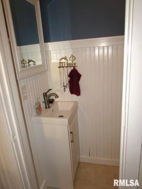 400 Hamilton St, Washington, IL 61571 photo 15