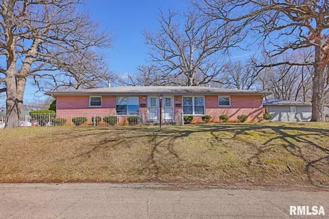 2916-2918 N Atlantic Ave, Peoria, IL 61603