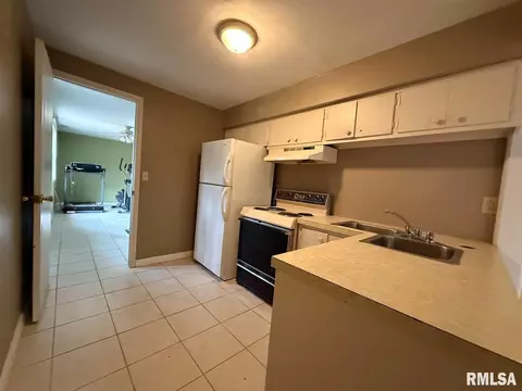 Other - 20 Indian Trl, Macomb, IL 61455 photo 7 of 8