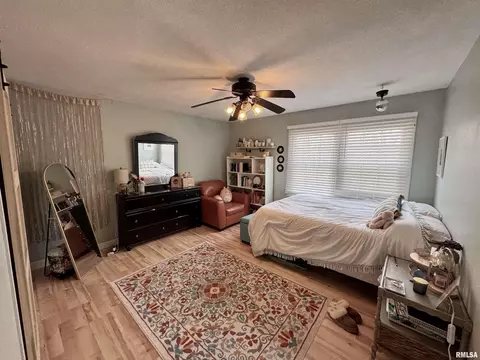 Bedroom - 9 Prairie Rd, Macomb, IL 61455 photo 5 of 5